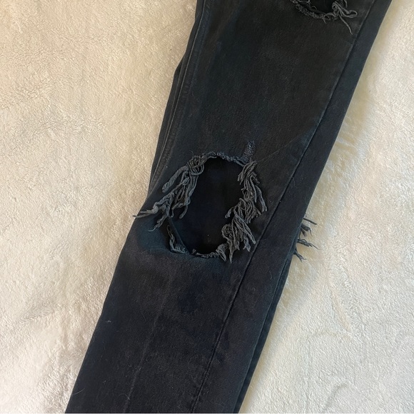 BDG Relaxed Straight Distressed Jeans - Picture 4 of 5